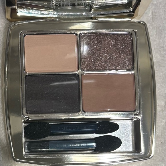 Estee Lauder Pure Color Envy Luxe EyeShadow Quad in 04-Desert Dune NIB - Picture 3 of 4